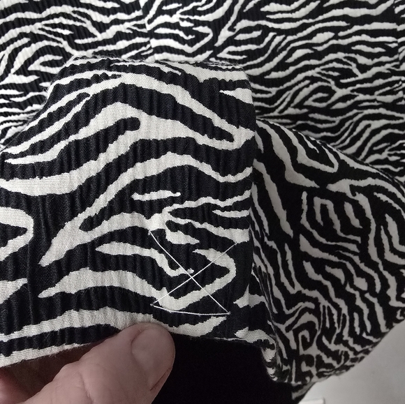 Per Una Black Mix Zebra Animal Print Lightweight Coat Size 6 US Size 10 UK - Picture 12 of 16